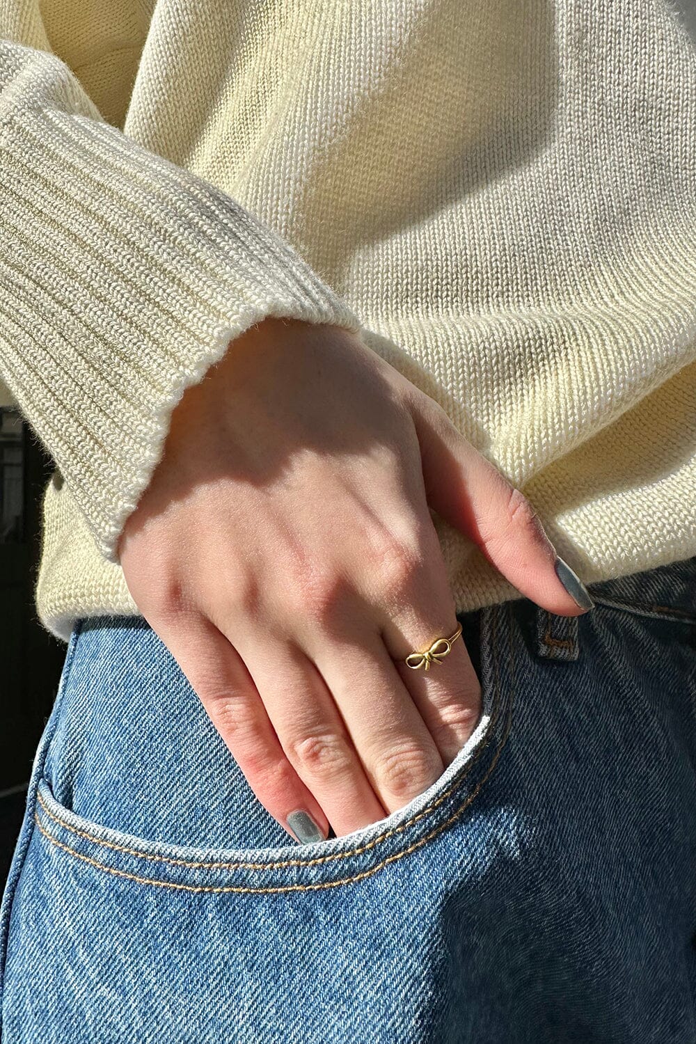 Elegant Bow Ring for Women