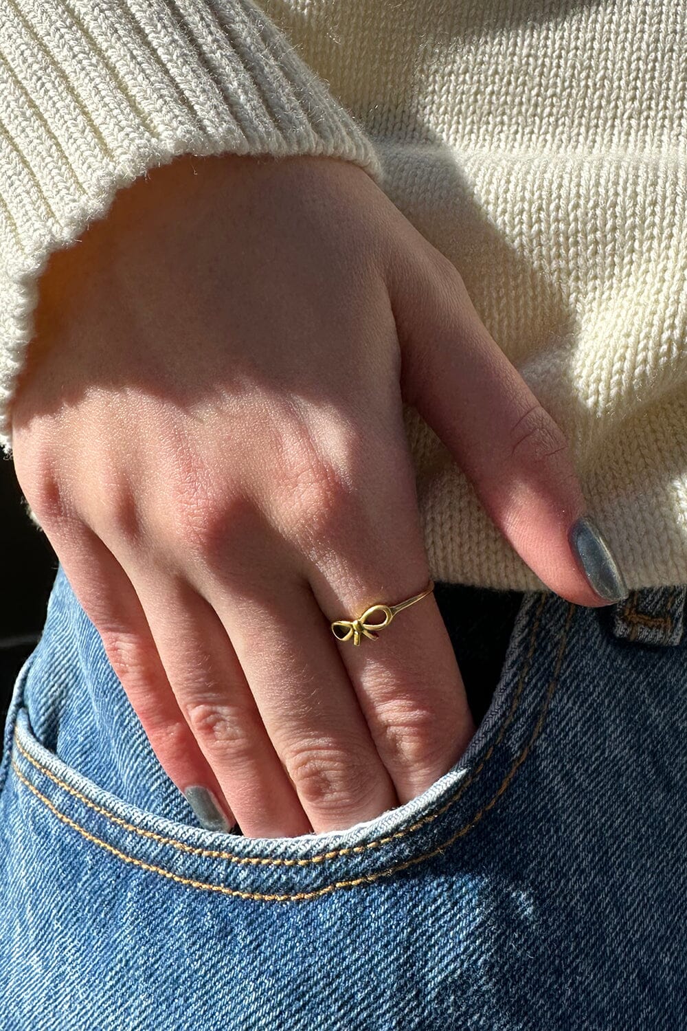 Elegant Bow Ring for Women