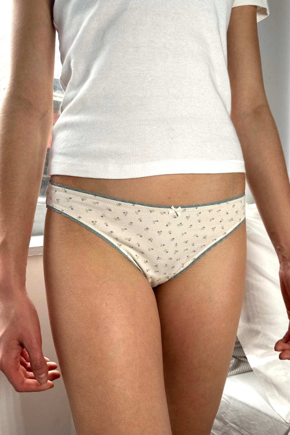 Breathable Lace Underwear for Women