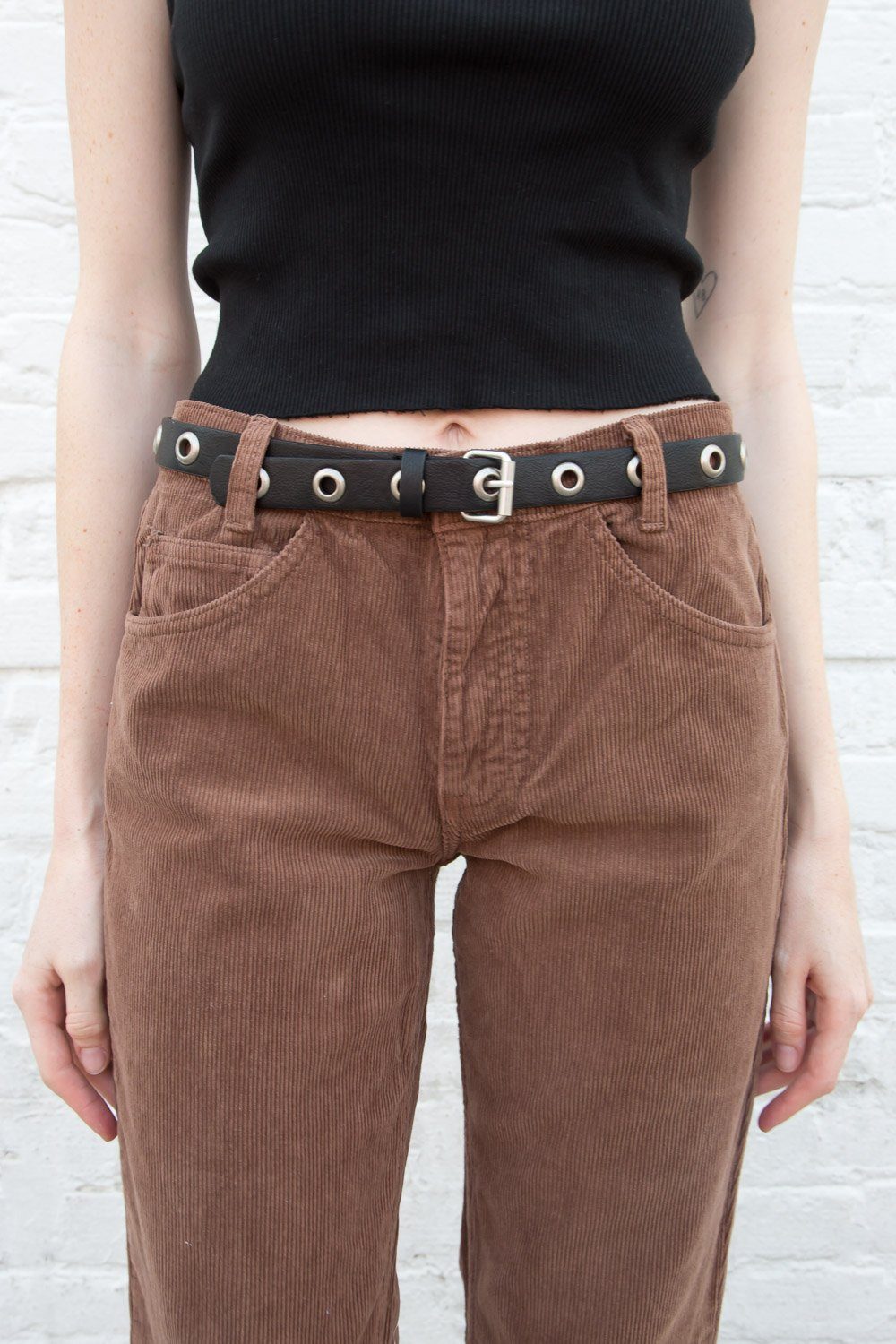 Classic Circle Buckle Leather Belt