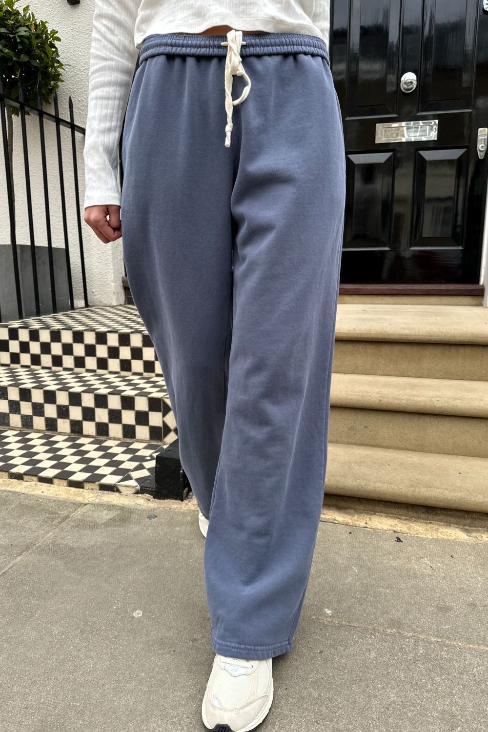 Anastasia Tie-Waist Lounge Pants