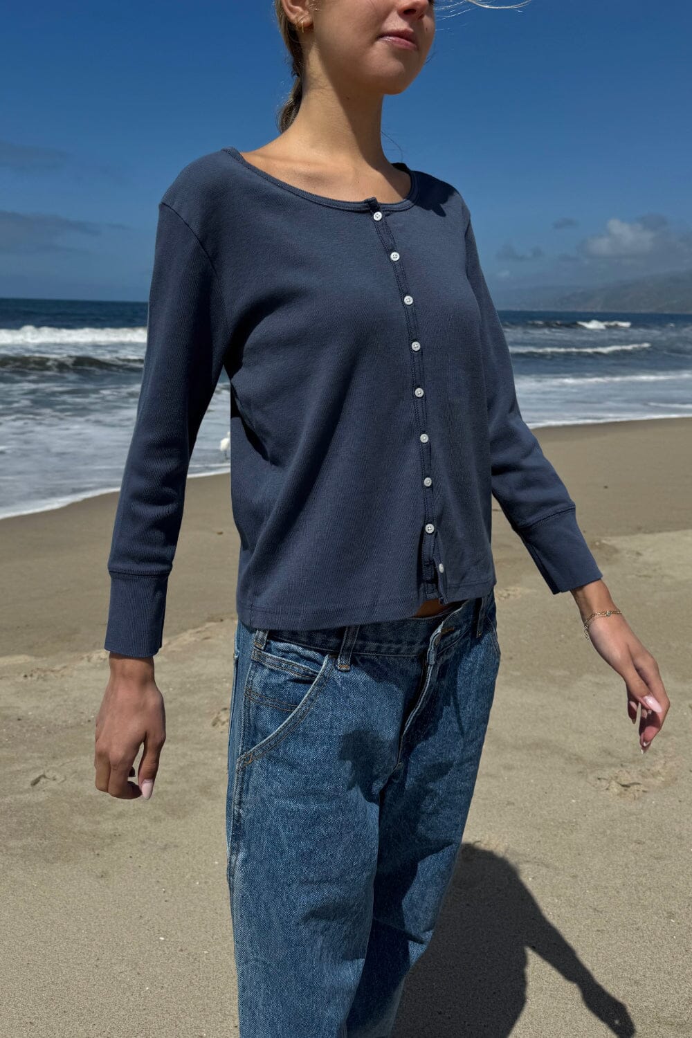 Stylish Amalie Cardigan for Everyday Comfort